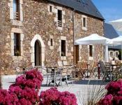 hotel logis manoir de kermodest, quemper-guézennec