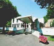 logis hotel le robinson, beaucaire