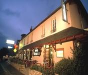 hebergement logis auberge des vieux chenes, malemort-sur-corrèze