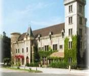 hebergement chateau de fontager, serves-sur-rhône