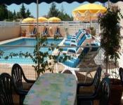 hotel mucrina, vias
