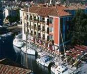 hotel le suffren, grimaud