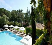 hotellerie vallon de valrugues, saint-rémy-de-provence