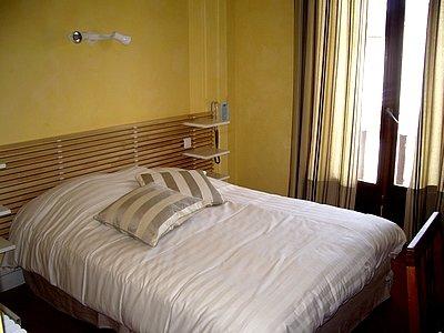 Reservation d'hotel à Crèvecoeur-en-Auge
