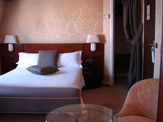 Reservation d'hotel à Paris