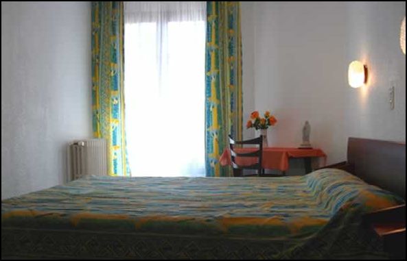 Reservation d'hotel à Lourdes