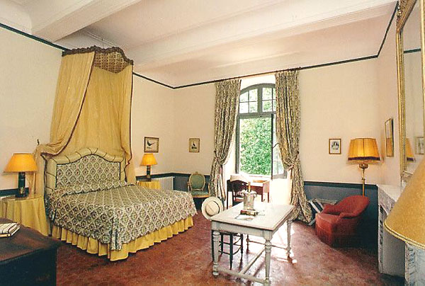 Reservation d'hotel à Gréoux-les-Bains