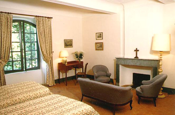 Reservation d'hotel à Gréoux-les-Bains