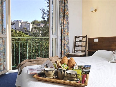 Reservation d'hotel à Uzerche