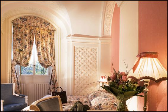 Reservation d'hotel à Montbazon