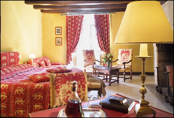 Reservation d'hotel à Luynes