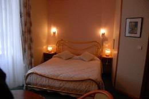 Reservation d'hotel à Talloires