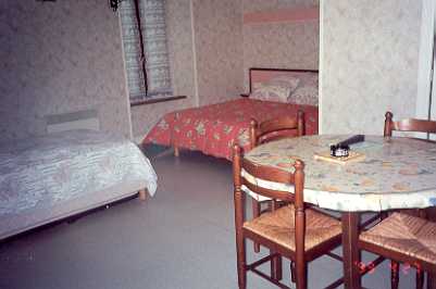 Reservation d'hotel à Saint-Poncy