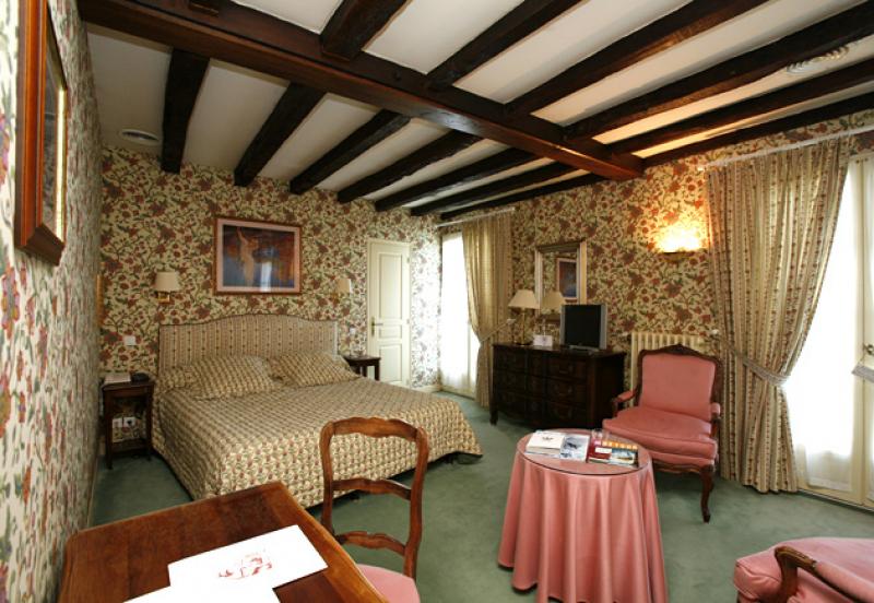 Reservation d'hotel à Varetz