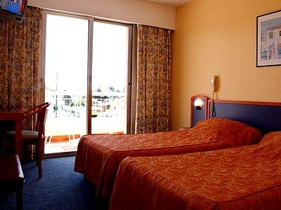 Reservation d'hotel à Vallauris