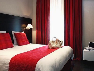Reservation d'hotel à Menton