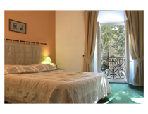 Reservation d'hotel à Trets