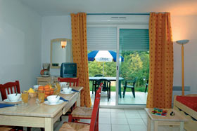 Reservation d'hotel à Salavas