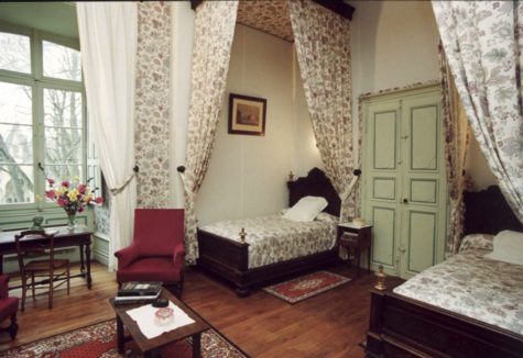 Reservation d'hotel à Ternay