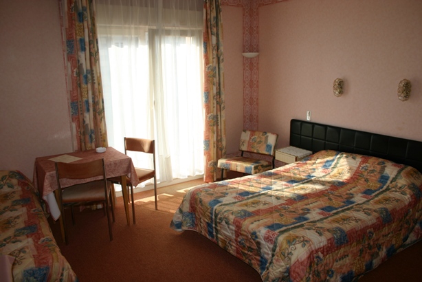 Reservation d'hotel à Contrexéville
