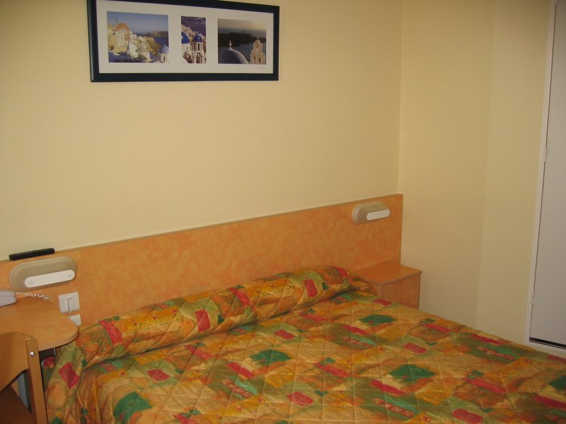 Reservation d'hotel à Maurs
