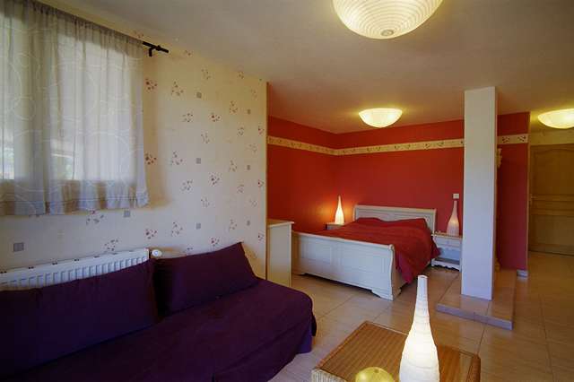 Reservation d'hotel à Saint-Géry