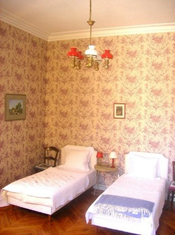 Reservation d'hotel à Saint-Michel-de-Lanès
