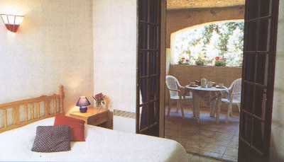 Reservation d'hotel à Villecroze