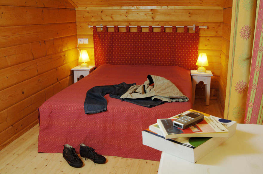 Reservation d'hotel à Bias