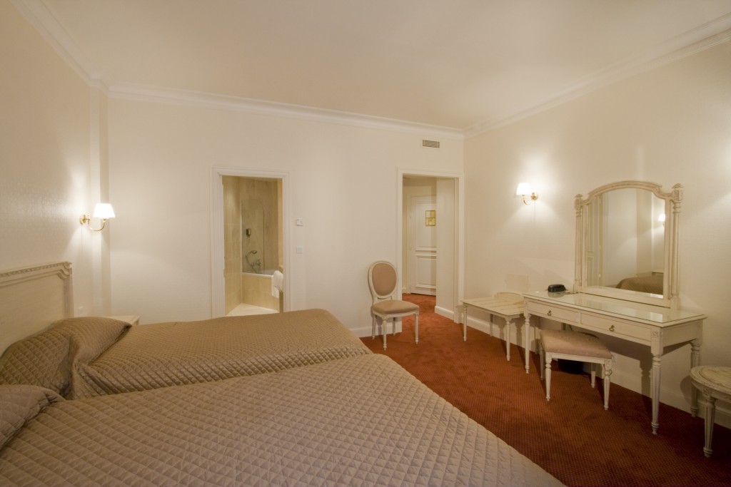 Reservation d'hotel à Lourdes