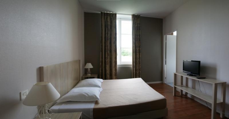Reservation d'hotel à Roiffé