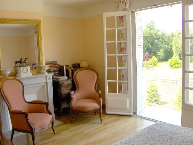 Reservation d'hotel à La Celle-Saint-Avant