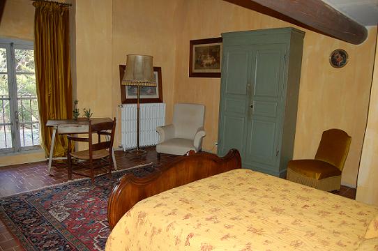 Reservation d'hotel à L'Isle-sur-la-Sorgue