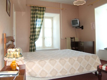 Reservation d'hotel à Moudeyres